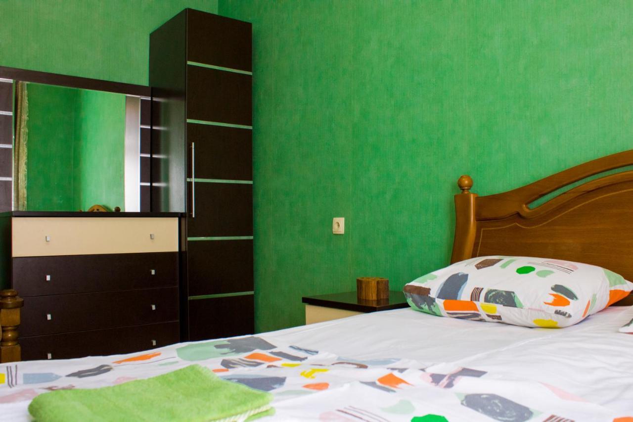 Nino'S Guest House Тбилиси Екстериор снимка