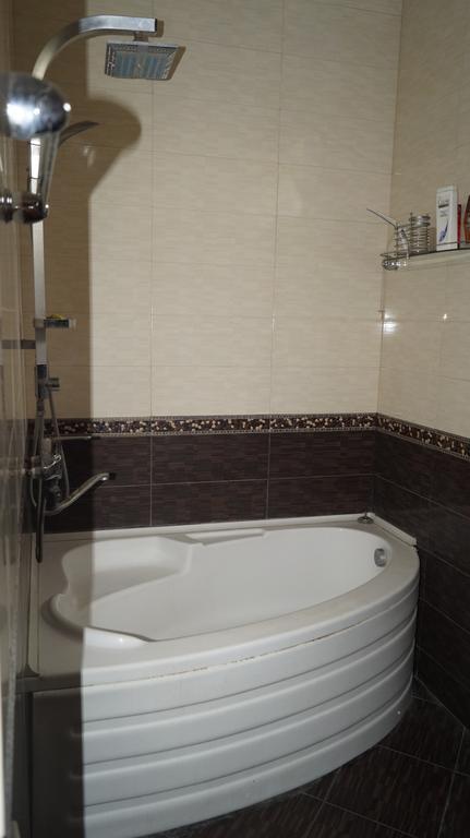 Nino'S Guest House Тбилиси Стая снимка